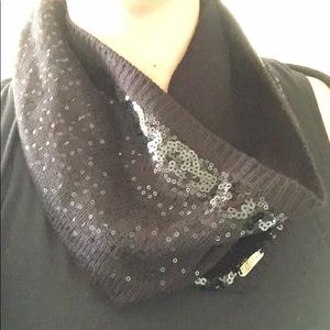 NWOT Calvin Klein Sequined Cowl Scarf